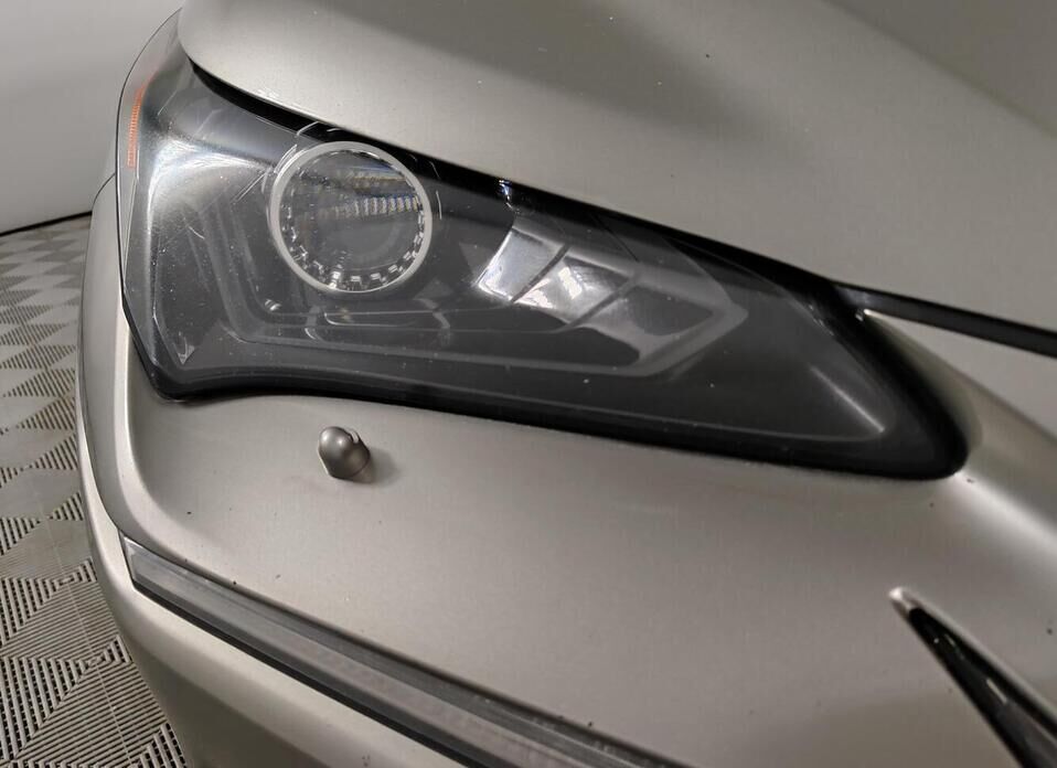 Lexus NX 200 2.0 CVT (150 л.с.) 4WD