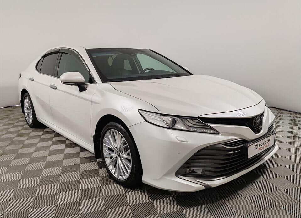 Toyota Camry 3.5 AT (249 л.с.)