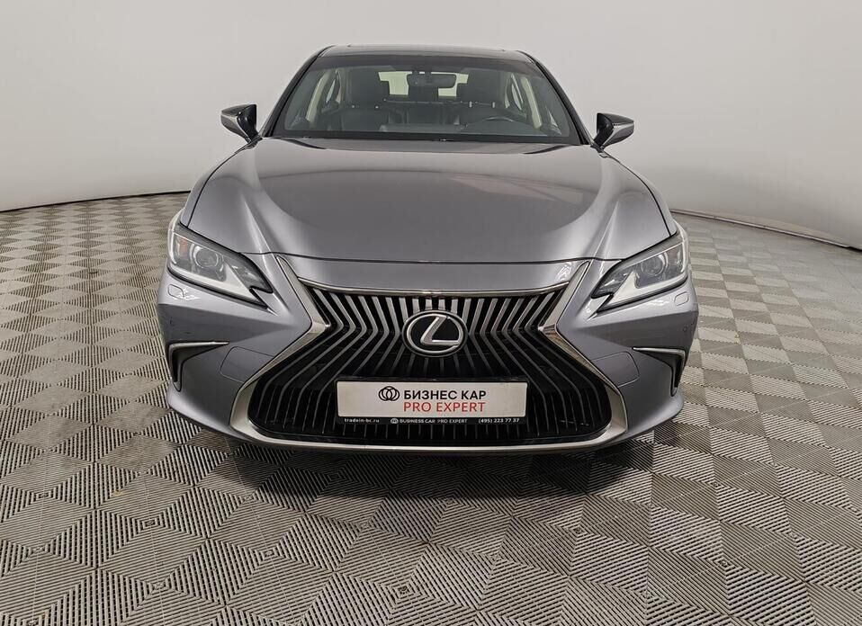Lexus ES, VII 250 2.5 AT (200 л.с.)