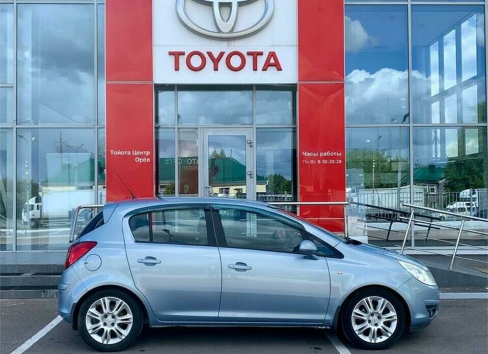 Opel Corsa 1.4 AT (90 л.с.)