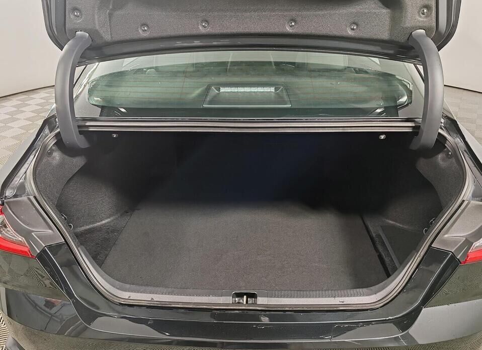 Toyota Camry, IX (XV80) China Market 2.0hyb CVT (197 л.с.)