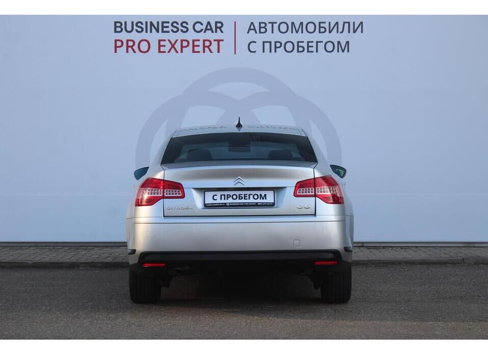Citroen C5 2.0 MT (140 л.с.)