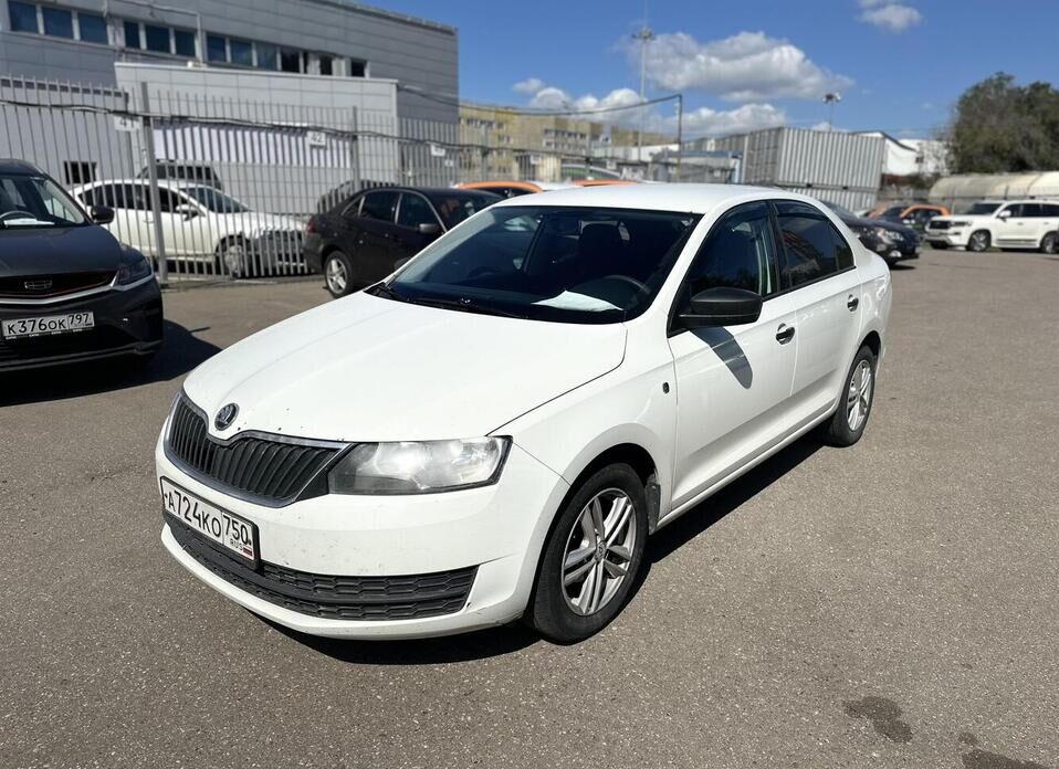 Skoda Rapid 1.6 MT (90 л.с.)
