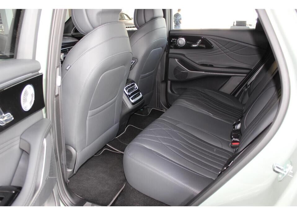 EXEED RX 2.0 AMT (197 л.с.) 4WD