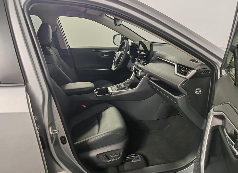 Toyota RAV4, V (XA50) 2.0 CVT (173 л.с.) 4WD