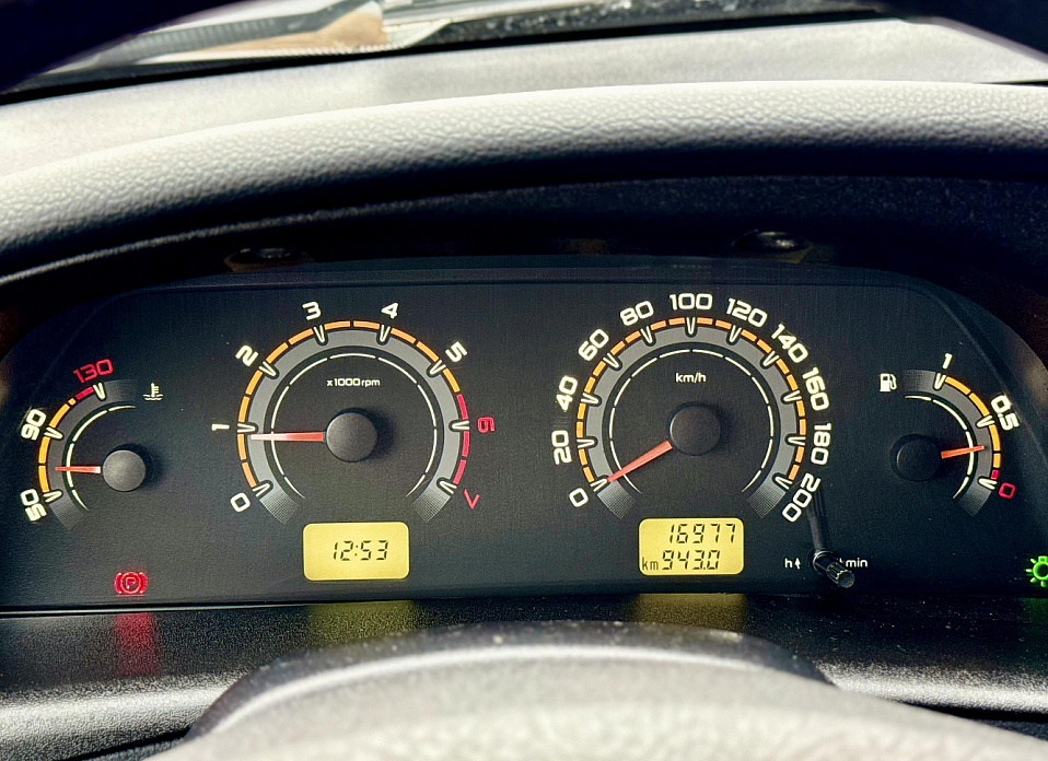 LADA (ВАЗ) Niva Travel, I 1.7 MT (80 л.с.) 4WD