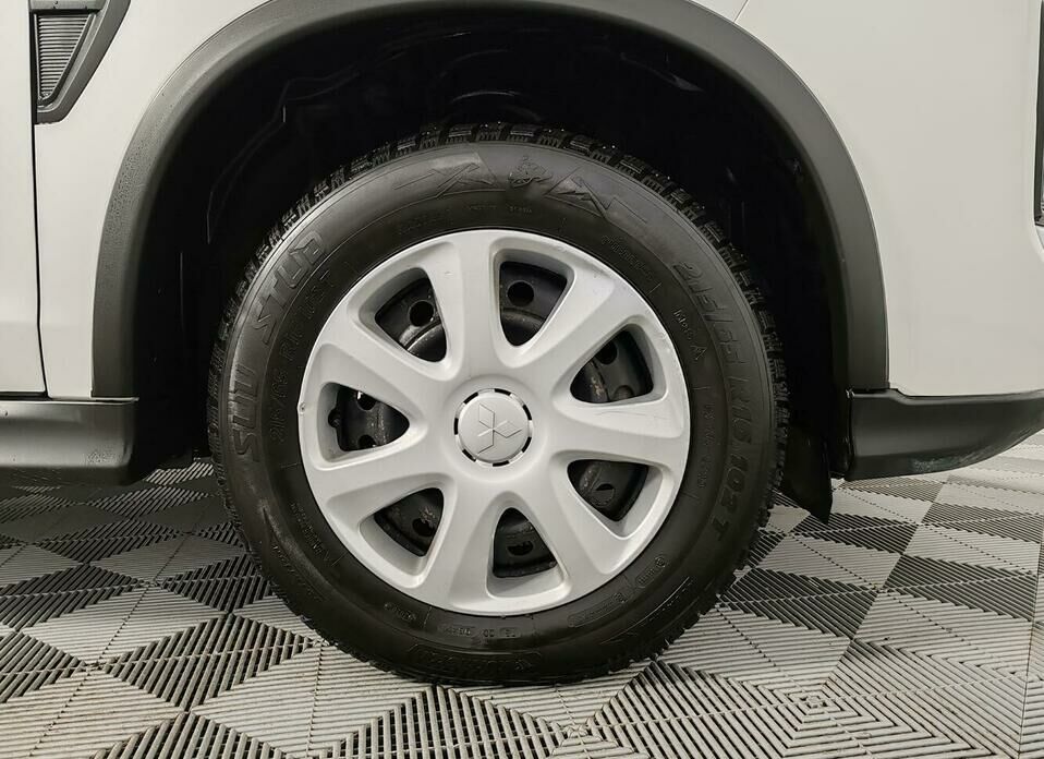 Mitsubishi ASX 1.6 MT (117 л.с.)