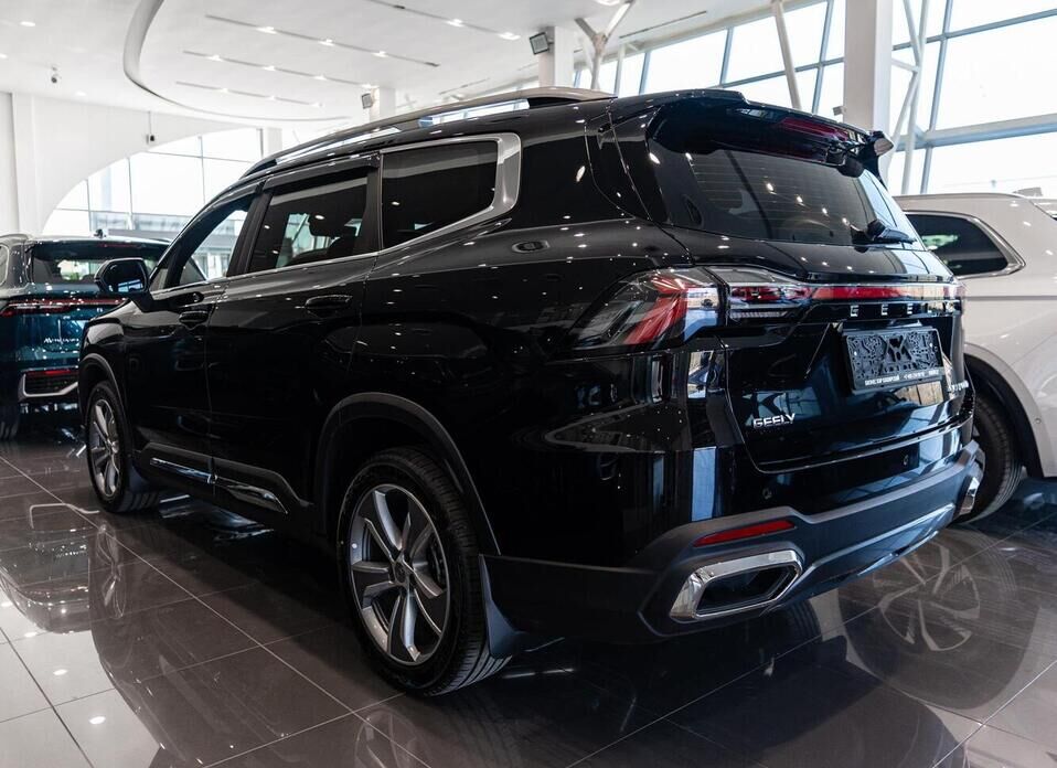 Geely Okavango, I Рестайлинг 2.0 AMT (200 л.с.)