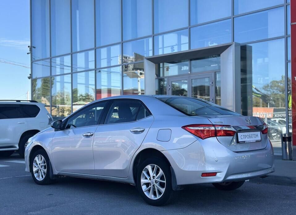 Toyota Corolla, XI (E160, E170, E180) 1.6 CVT (122 л.с.)