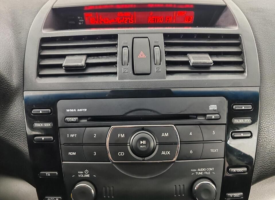 Mazda 6, II (GH) Рестайлинг 1.8 MT (120 л.с.)