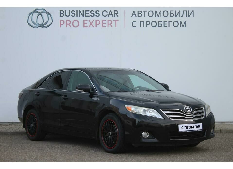 Toyota Camry 3.5 AT (277 л.с.)