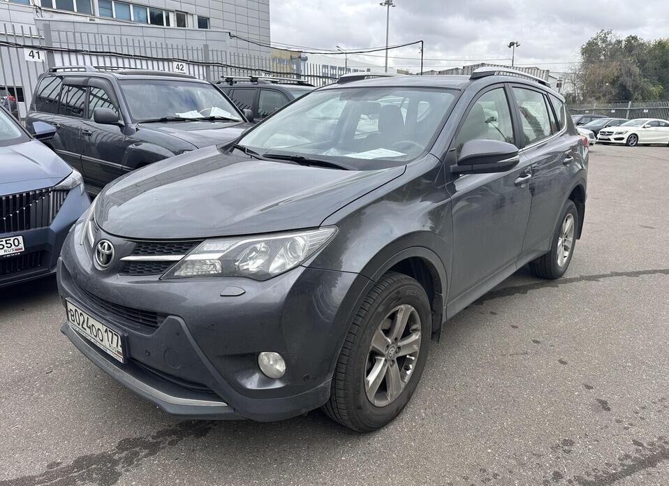 Toyota RAV4, IV (XA40) 2.0 MT (146 л.с.) 4WD