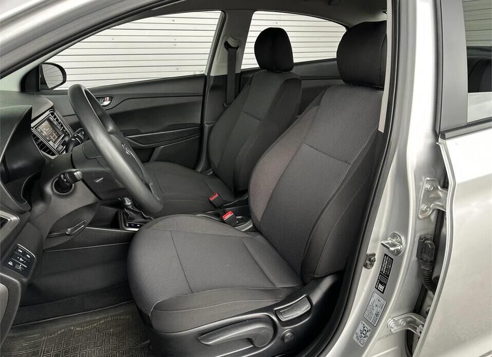 Hyundai Solaris 1.6 AT (123 л.с.)