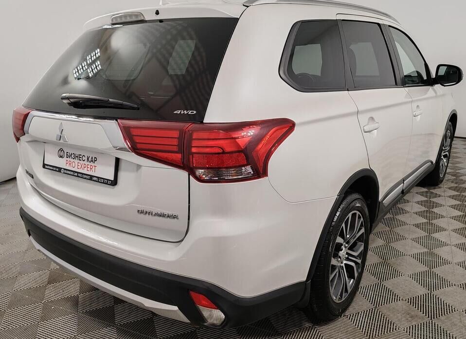 Mitsubishi Outlander 2.4 CVT (167 л.с.) 4WD