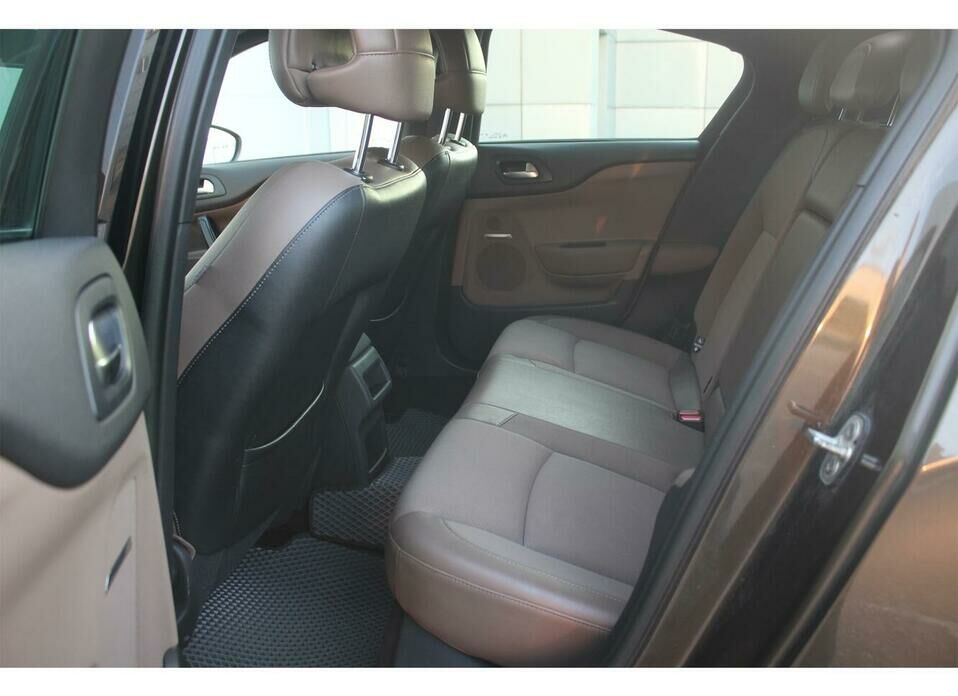 Citroen DS4 1.6 AT (150 л.с.)