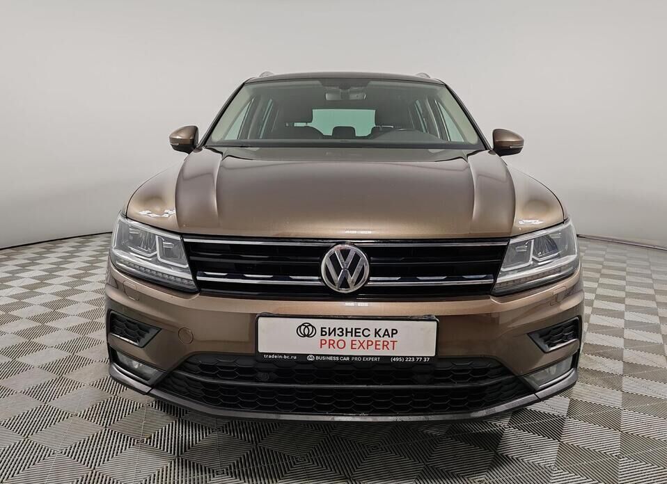 Volkswagen Tiguan 2.0d AMT (150 л.с.) 4WD