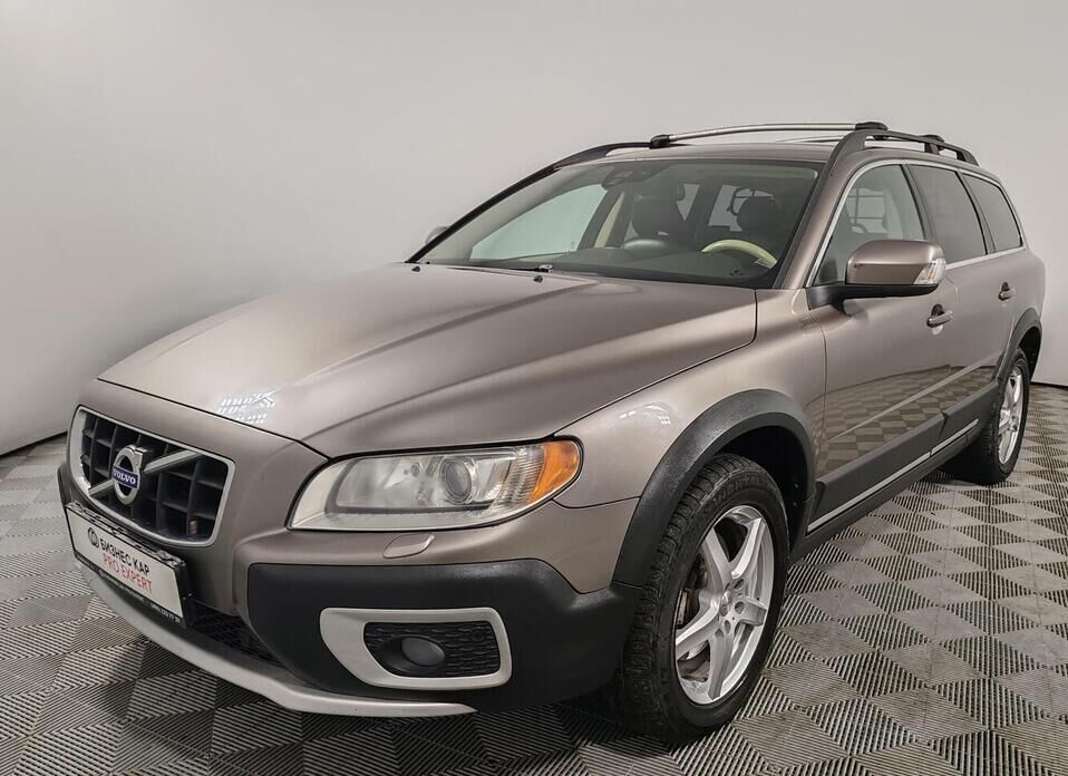 Volvo XC70, II 2.4d AT (163 л.с.) 4WD