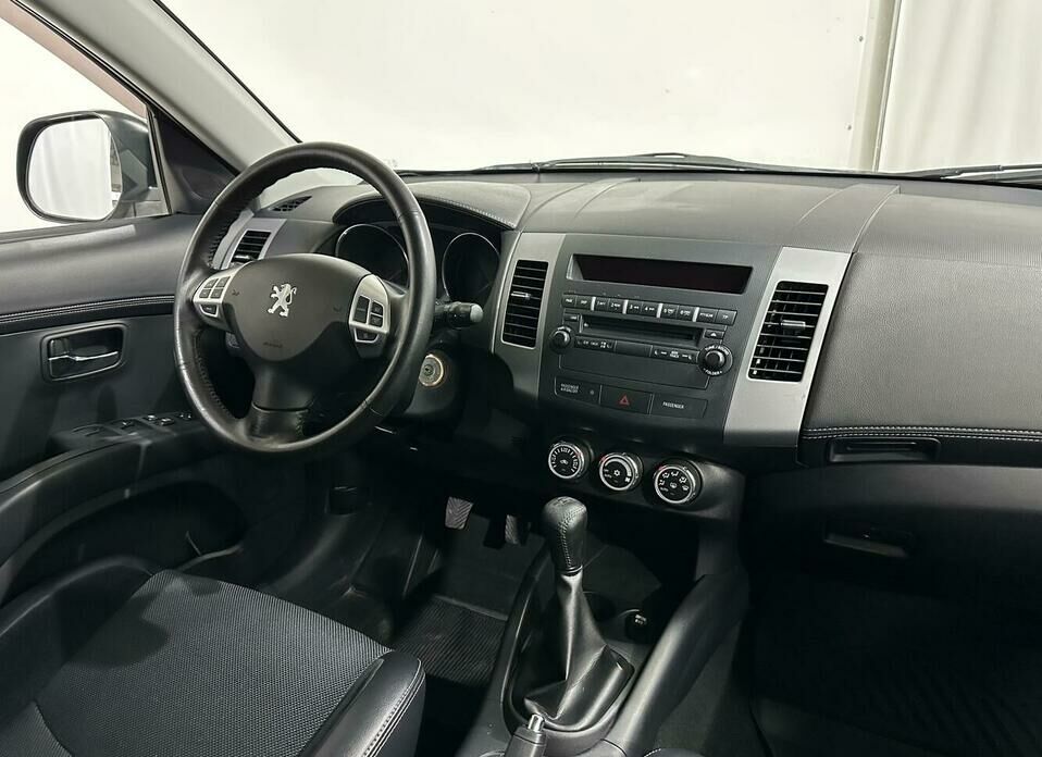 Peugeot 4007 2.0 MT (147 л.с.)