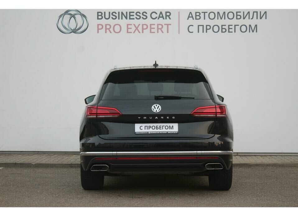 Volkswagen Touareg 3.0d AT (249 л.с.) 4WD