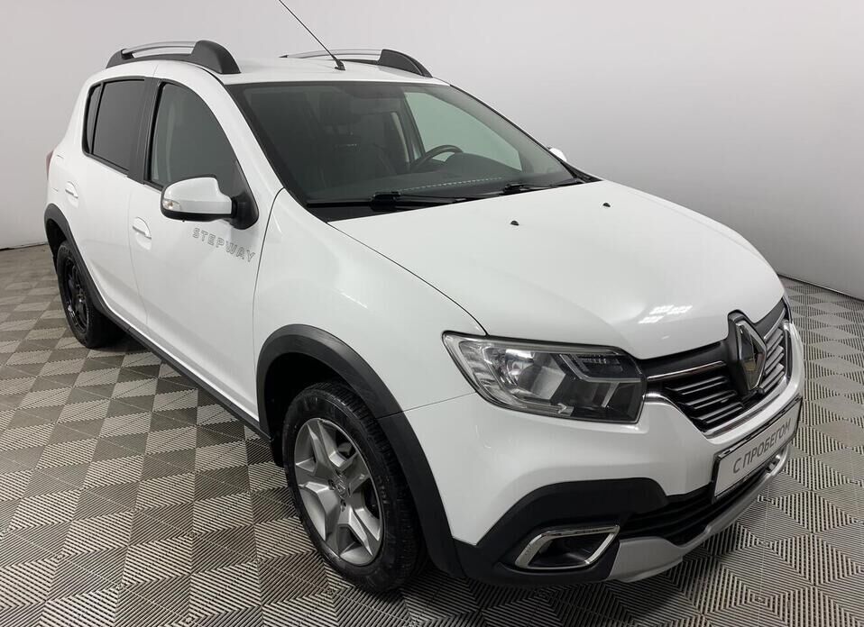 Renault Sandero Stepway 1.6 AT (102 л.с.)
