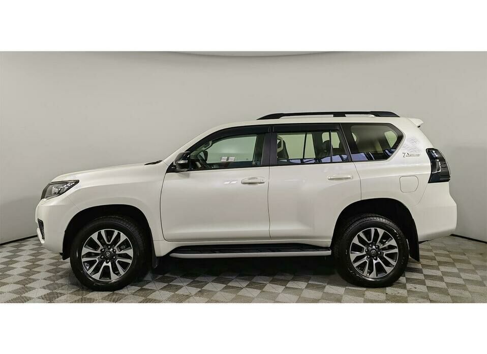 Toyota Land Cruiser Prado 2.8d AT (200 л.с.) 4WD