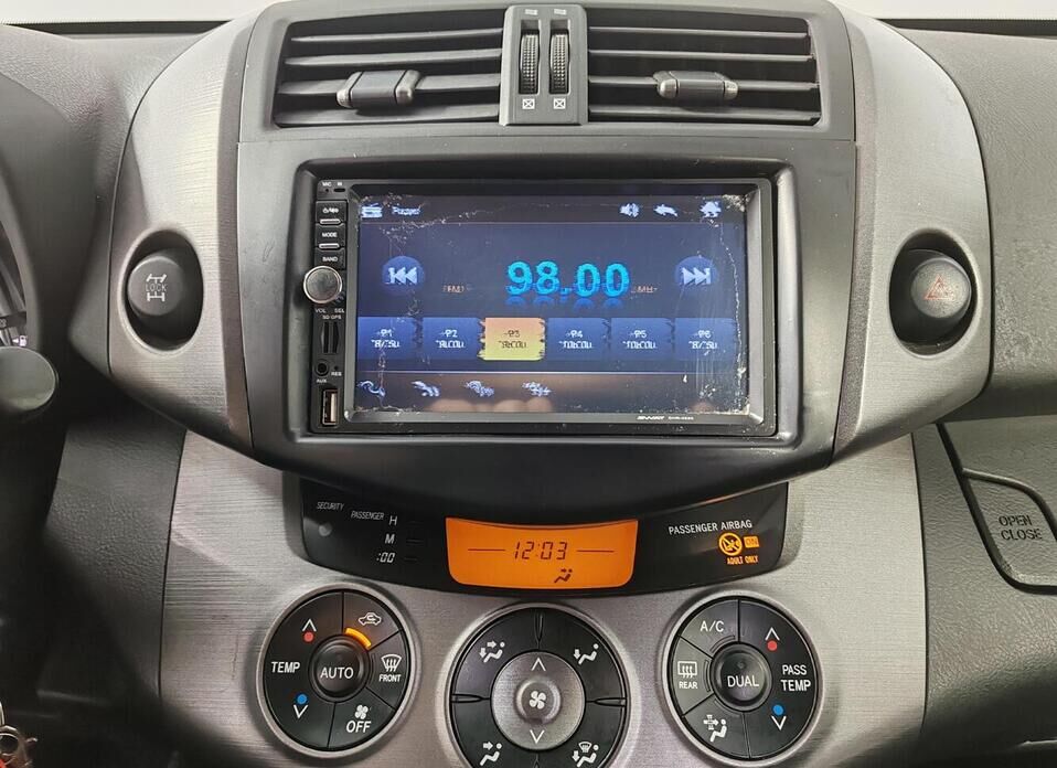 Toyota RAV4 2.4 AT (170 л.с.) 4WD