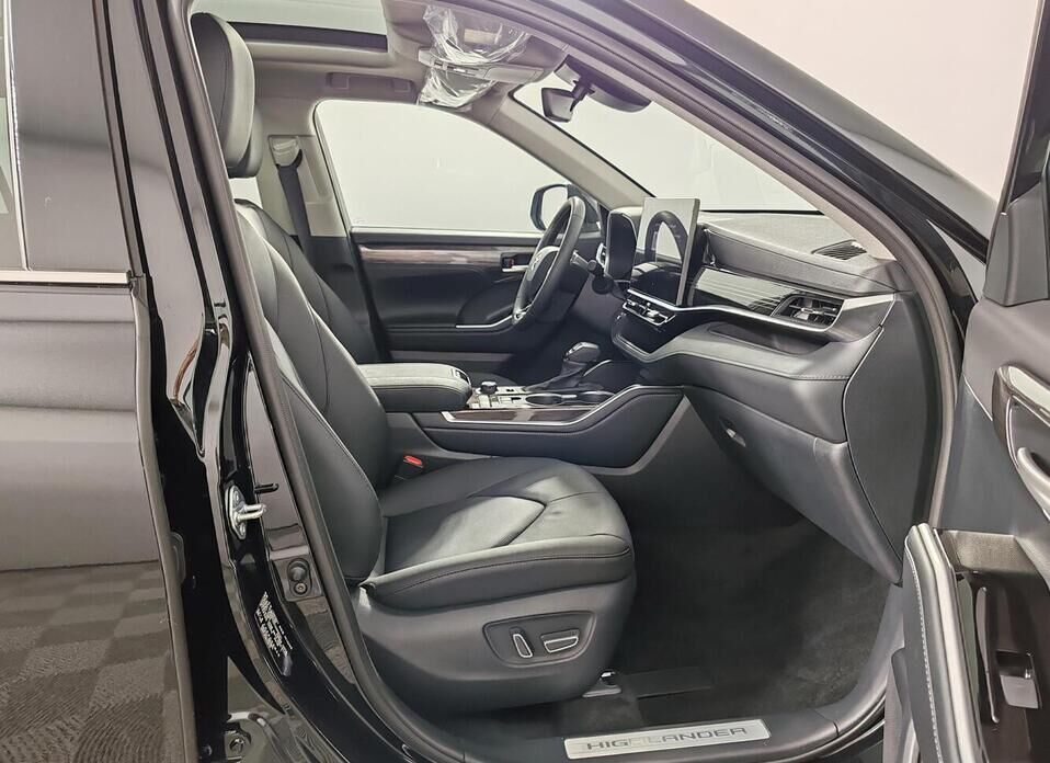 Toyota Highlander, IV (U70) 2.0 AT (248 л.с.) 4WD