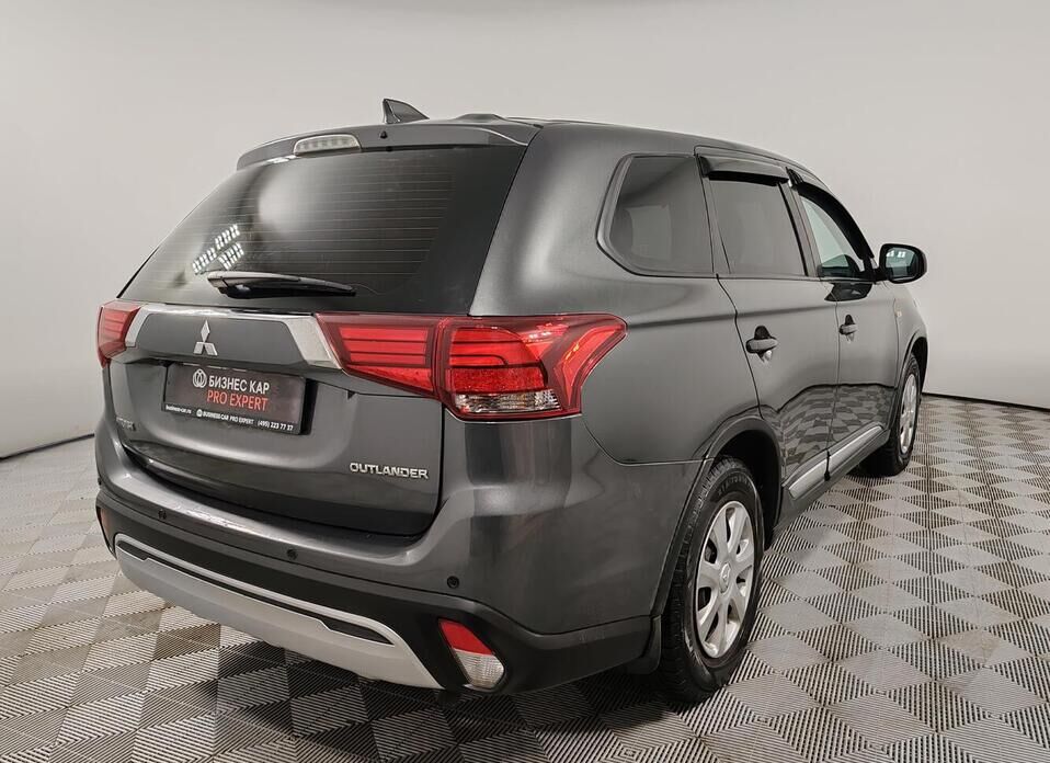 Mitsubishi Outlander, III Рестайлинг 2 2.0 CVT (146 л.с.)