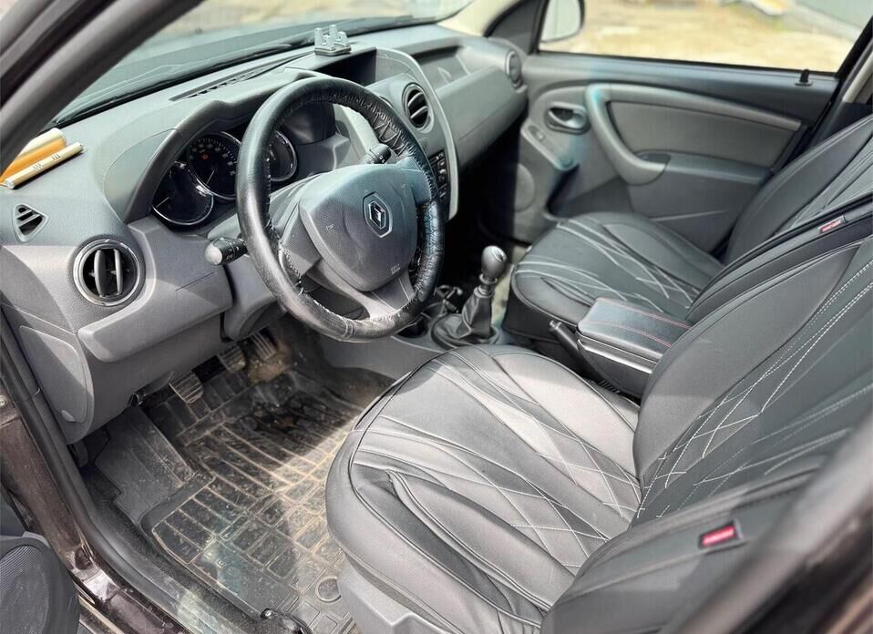 Renault Duster 1.6 MT (114 л.с.) 4WD