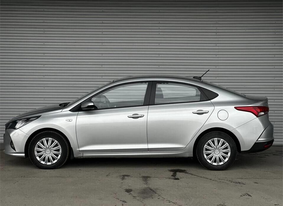 Hyundai Solaris 1.6 AT (123 л.с.)