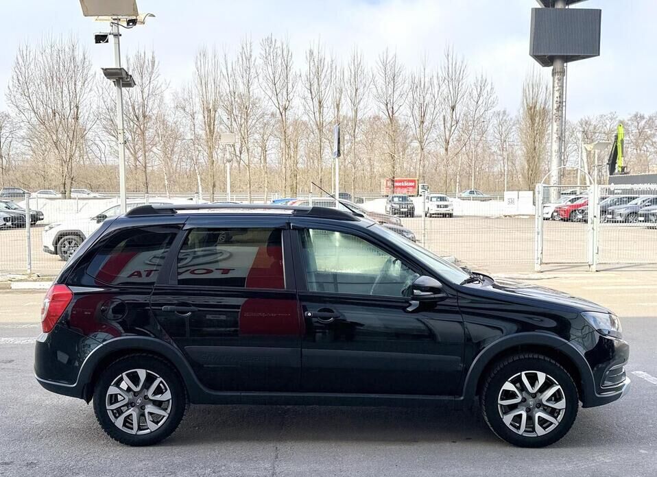 LADA (ВАЗ) Granta, I Рестайлинг Cross 1.6 MT (90 л.с.)