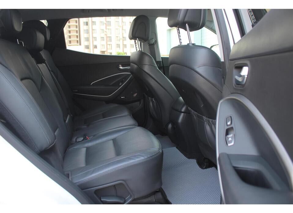 Hyundai Santa Fe, III Рестайлинг 2.2d AT (200 л.с.) 4WD