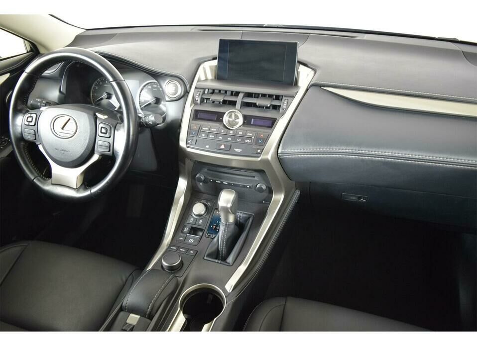 Lexus NX 200 2.0 CVT (150 л.с.)