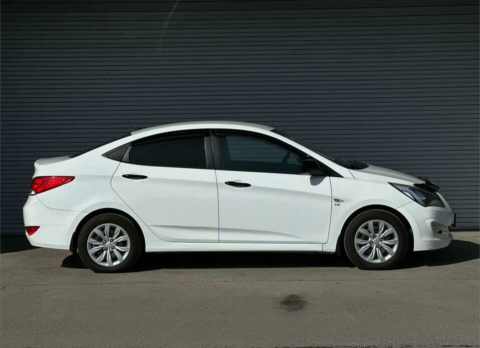 Hyundai Solaris 1.6 AT (123 л.с.)