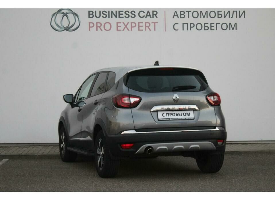 Renault Kaptur 1.6 CVT (114 л.с.)