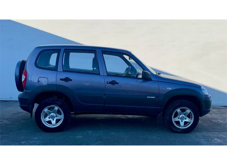 Chevrolet Niva 1.7 MT (80 л.с.) 4WD