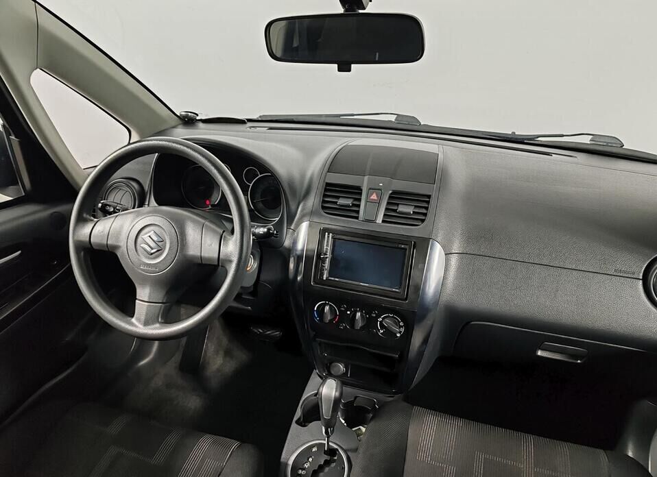 Suzuki SX4, I (Classic) Рестайлинг 1.6 AT (112 л.с.)