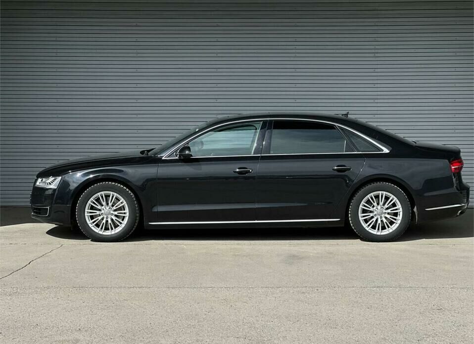 Audi A8 Long 3.0 AT (310 л.с.) 4WD