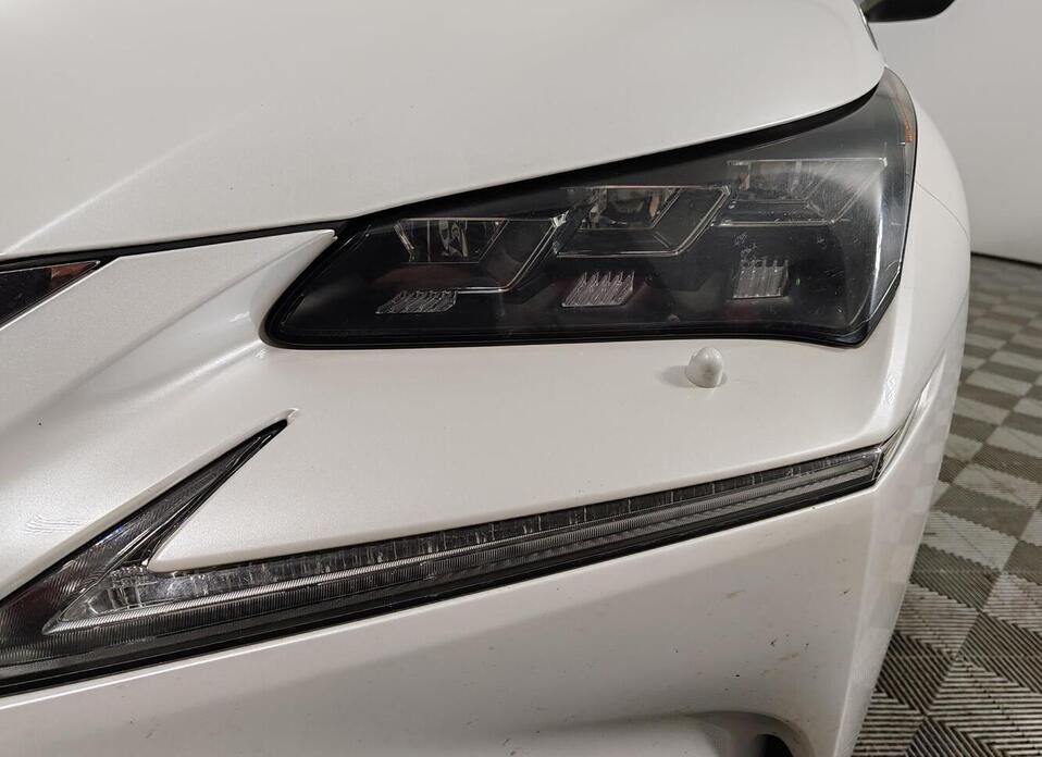 Lexus NX, I 300h 2.5hyb CVT (155 л.с.) 4WD