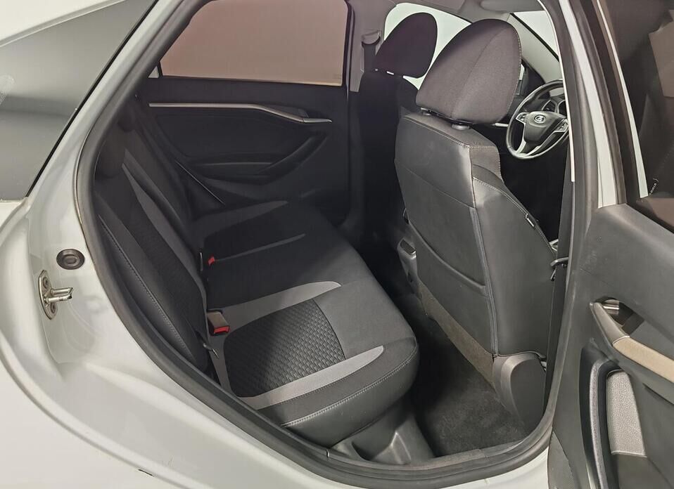 LADA (ВАЗ) Vesta, I 1.8 MT (122 л.с.)