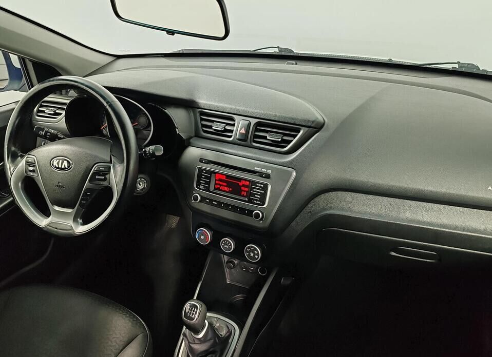 Kia Rio, III Рестайлинг 1.6 MT (123 л.с.)