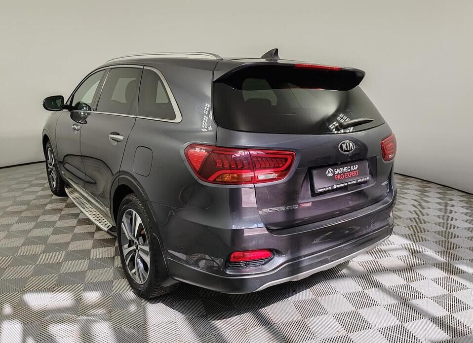 Kia Sorento 2.2d AT (200 л.с.) 4WD