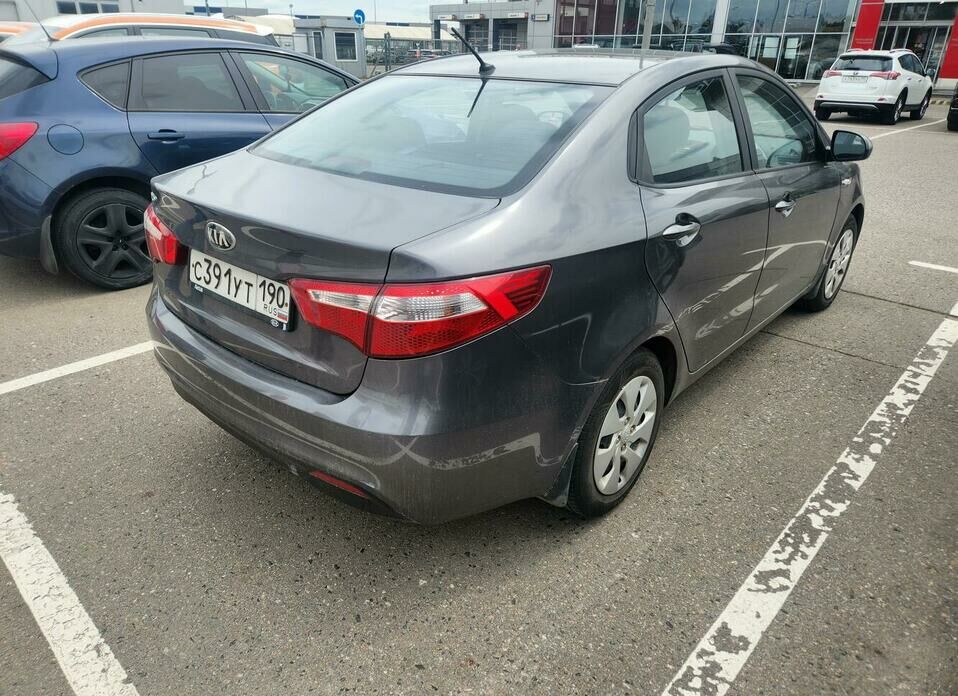 Kia Rio 5-speed 1.6 MT (123 л.с.)