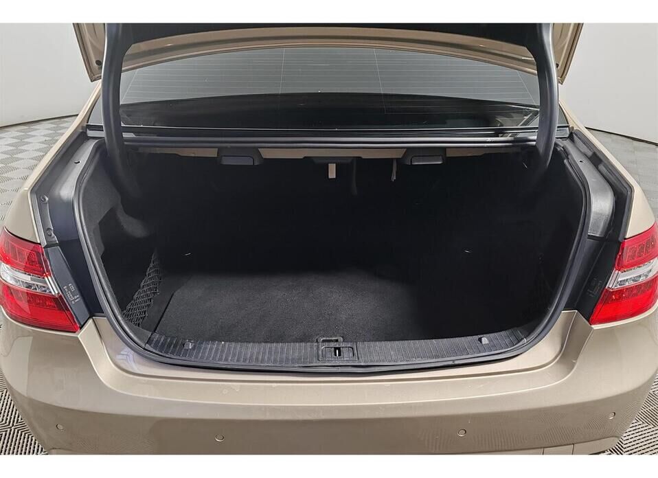 Mercedes-Benz E-Класс, IV (W212, S212, C207) 300 3.5 AT (252 л.с.)