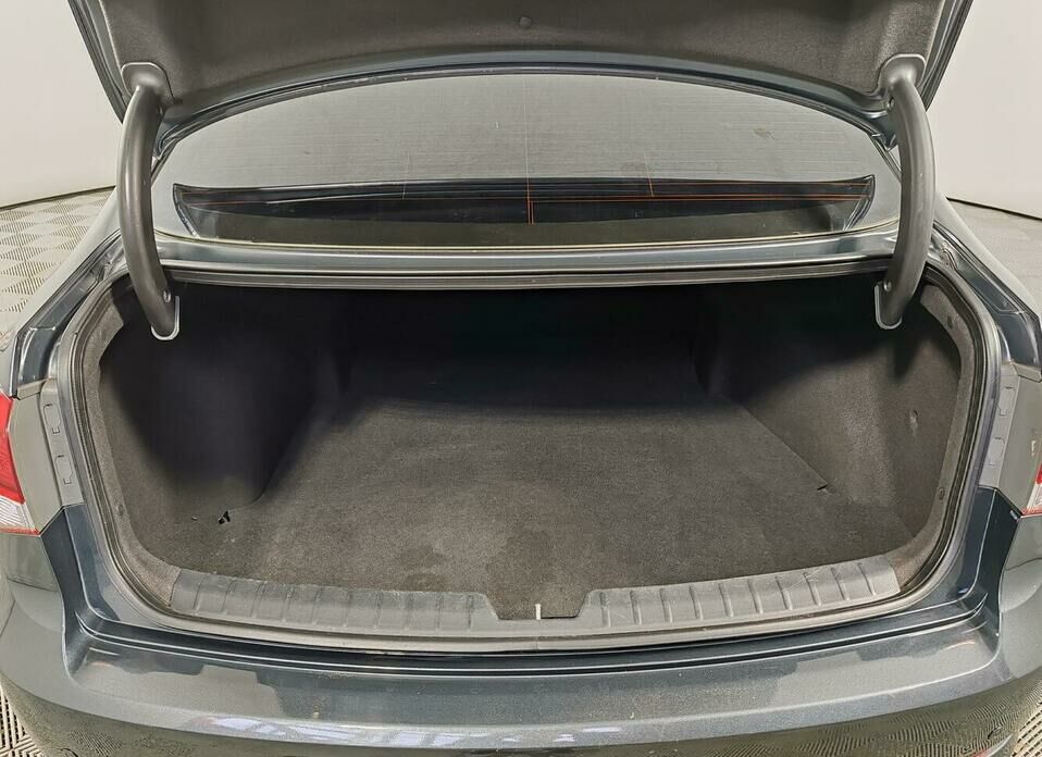 Hyundai i40 2.0 AT (150 л.с.)