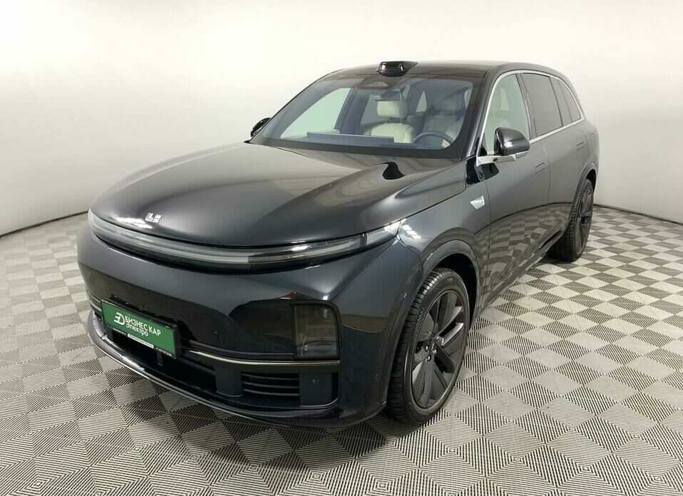 LiXiang L7 52.3 kWh 1.5hyb AT (449 л.с.) 4WD