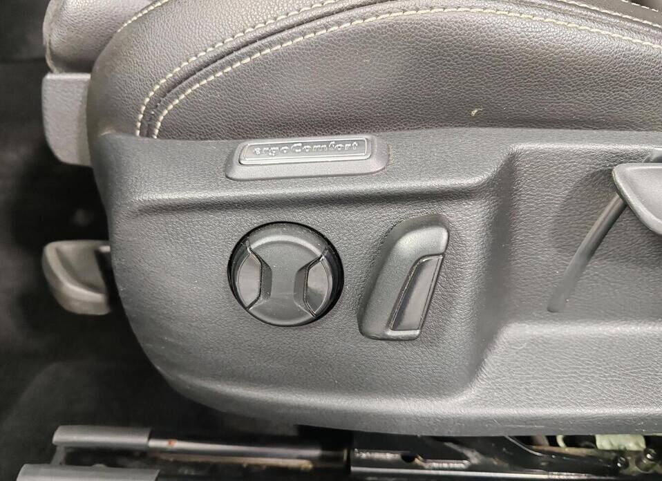 Volkswagen Passat, B8 Рестайлинг 1.4 AMT (150 л.с.)