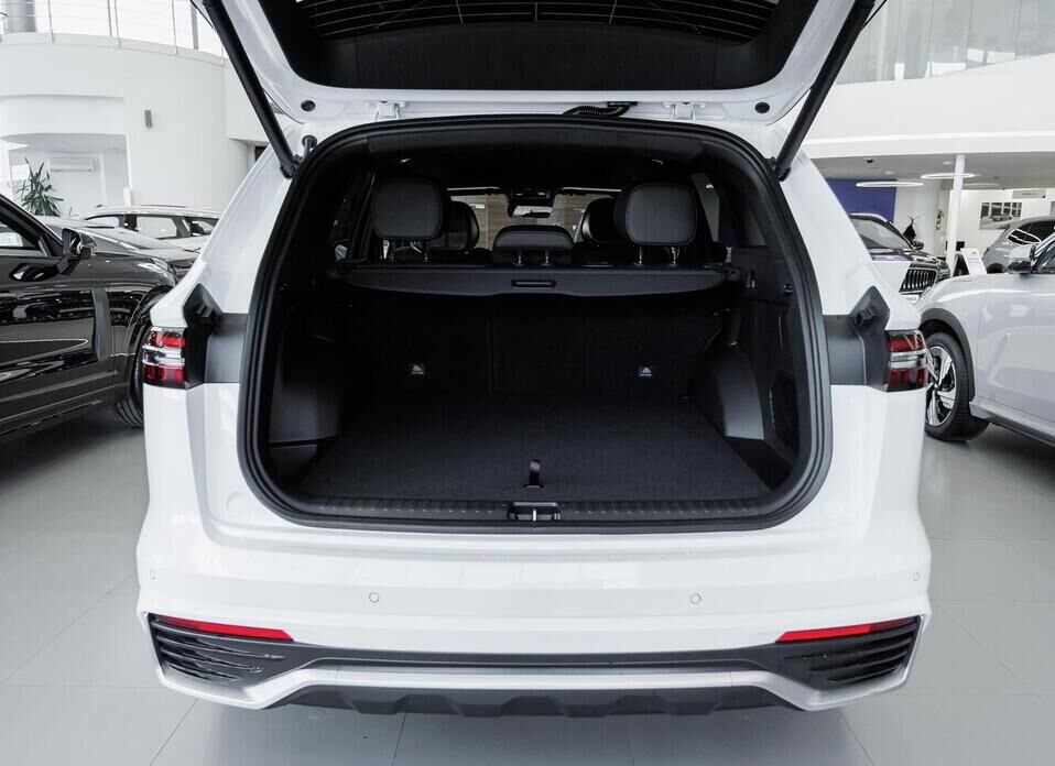 Geely Monjaro, I 2.0 AT (238 л.с.) 4WD