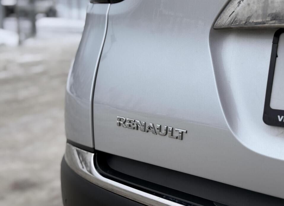 Renault Kaptur, I 2.0 AT (143 л.с.) 4WD