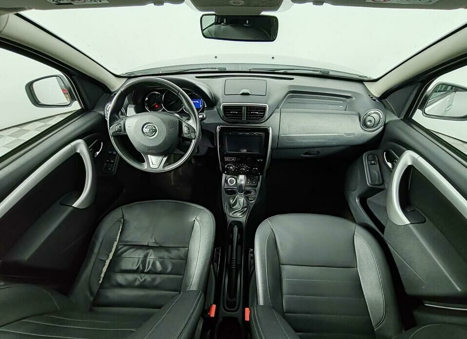 Nissan Terrano 2.0 AT (143 л.с.) 4WD